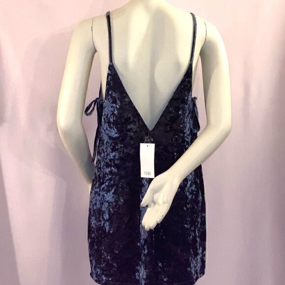 NWT TOBI slip dress   - Picture 3 of 7